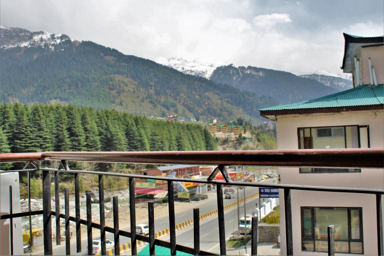 Hotel New Royal Manāli Exteriér fotografie