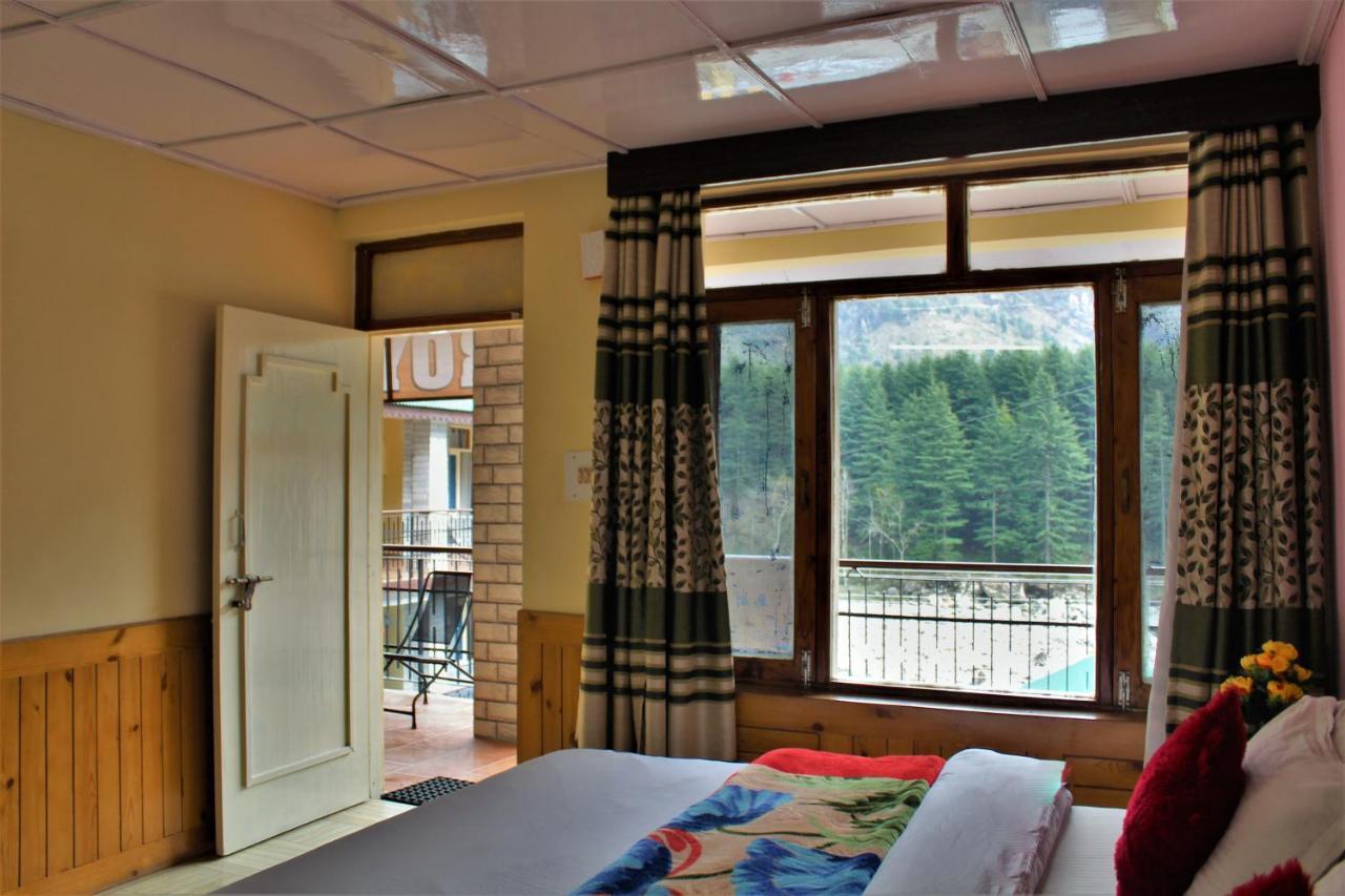 Hotel New Royal Manāli Exteriér fotografie
