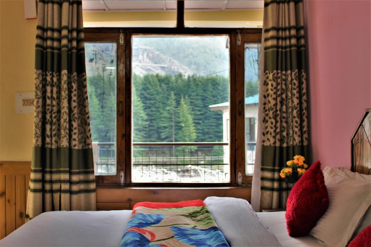 Hotel New Royal Manāli Exteriér fotografie