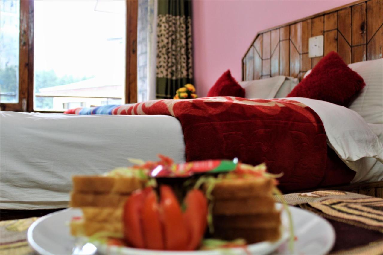Hotel New Royal Manāli Exteriér fotografie
